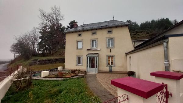 Location maison Chaliers - 4 pièce(s) - 99 m² - 800 €/mois