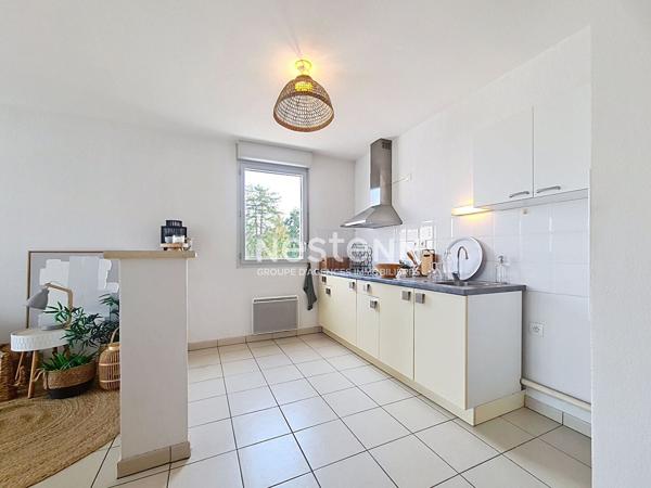 A VENDRE - PORTET-SUR-GARONNE  - Appartement T3  de 63m² + parking