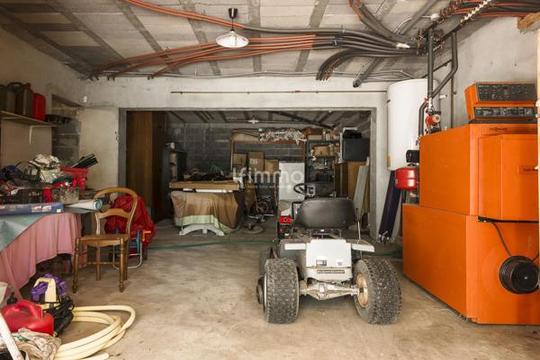 Belle maison familiale avec piscine sur 3900m2 arborés plein sud.