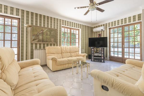 Belle maison familiale avec piscine sur 3900m2 arborés plein sud.