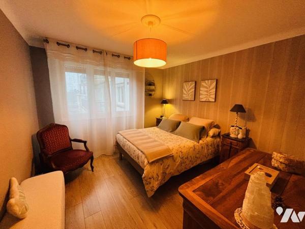 ROND-POINT DE PARIS - T4 - 2ème étage - Avec ascenseur dans copropriété soignée