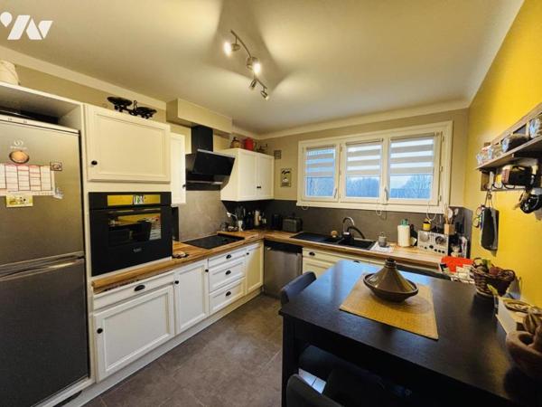 ROND-POINT DE PARIS - T4 - 2ème étage - Avec ascenseur dans copropriété soignée