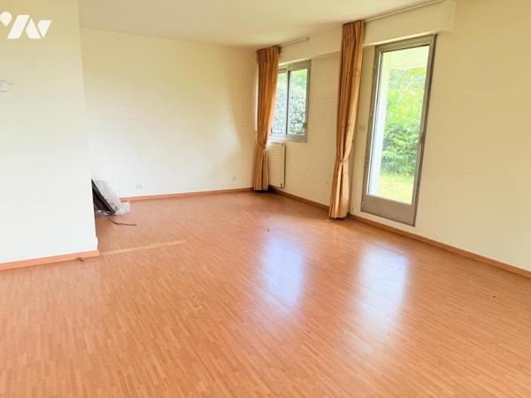 A VENDRE 56 VANNES PORT T3  68 m² env. Cave + Pk couvert