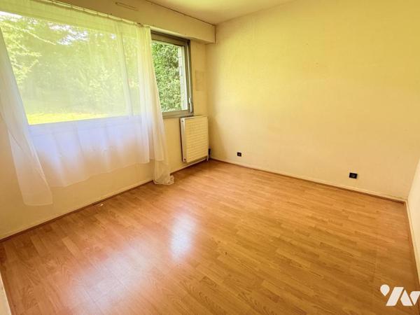 A VENDRE 56 VANNES PORT T3  68 m² env. Cave + Pk couvert