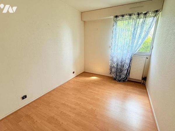 A VENDRE 56 VANNES PORT T3  68 m² env. Cave + Pk couvert