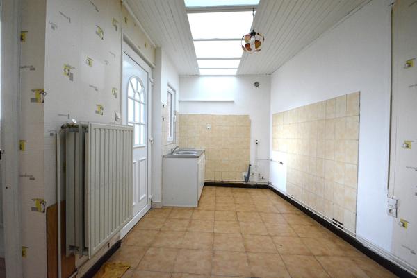 Maison à louer 5 pièces RACHES (59)