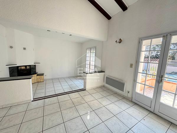 Maison 5 pièces avec garage et piscine à vendre à Perpignan quartier "Clos-Banet"