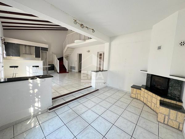Maison 5 pièces avec garage et piscine à vendre à Perpignan quartier "Clos-Banet"