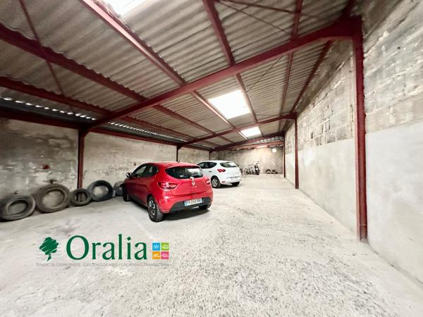 Parking · Location Bordeaux (33800)