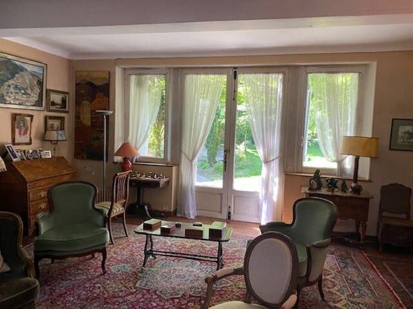 Maison à vendre    8 pièces •  Labruguière