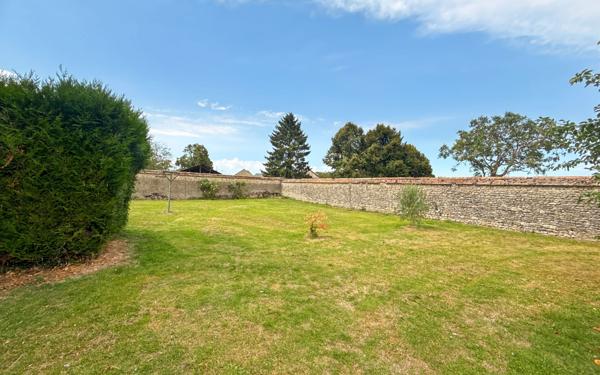 Maison à louer    4 pièces • 138,48 m2 Intréville