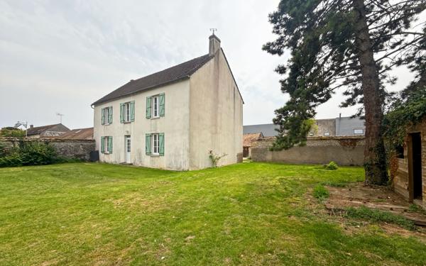 Maison à louer    4 pièces • 138,48 m2 Intréville