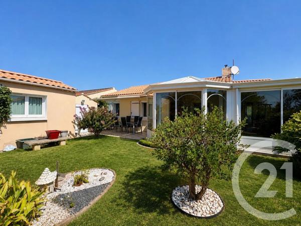 Maison à vendre  4 pièces - 102,40 m 2   BRETIGNOLLES SUR MER  - 85