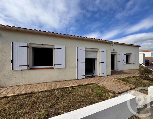 Maison à vendre  4 pièces - 102,40 m 2   BRETIGNOLLES SUR MER  - 85