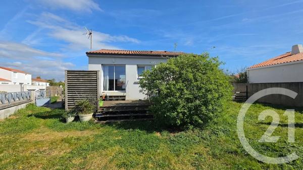 Maison à vendre  4 pièces - 102,40 m 2   BRETIGNOLLES SUR MER  - 85