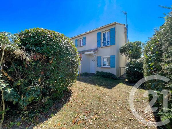Maison à vendre  4 pièces - 102,40 m 2   BRETIGNOLLES SUR MER  - 85