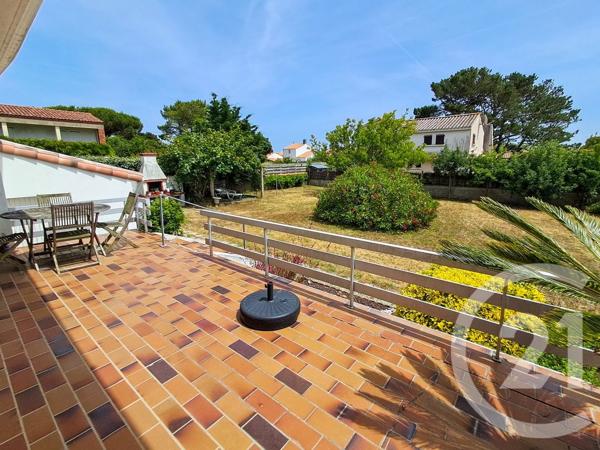Maison à vendre  4 pièces - 102,40 m 2   BRETIGNOLLES SUR MER  - 85