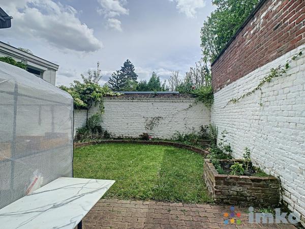 LILLE AVENUE DE LA REPUBLIQUE T3 MEUBLE A LOUER AVEC JARDIN
