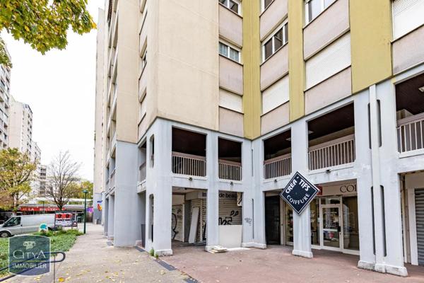 Local commercial à vendre