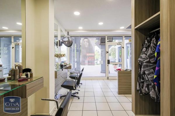 Local commercial à vendre