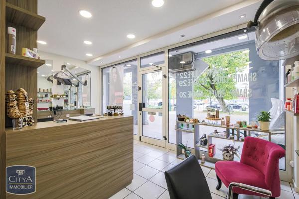 Local commercial à vendre