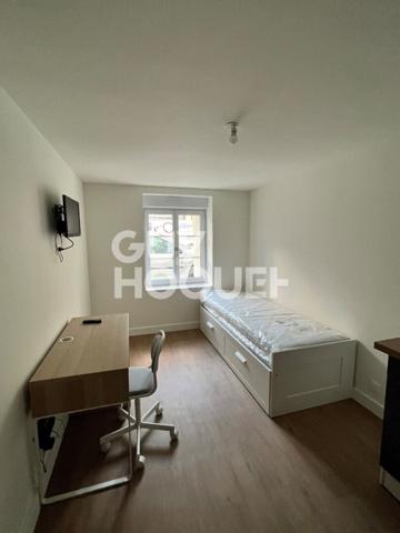 A LOUER - Studio meublé - Quartier Kérinou à BREST