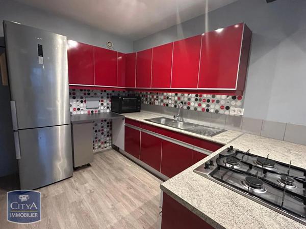 Appartement à louer 5 pièces 90.23m²