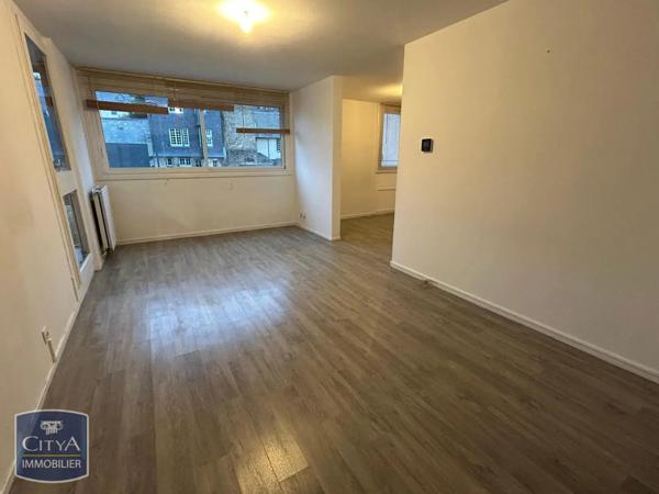 Appartement à louer 5 pièces 90.23m²