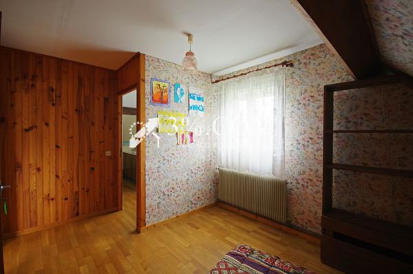 Maison 7 pièce(s) 4 chambre(s) 140 m²