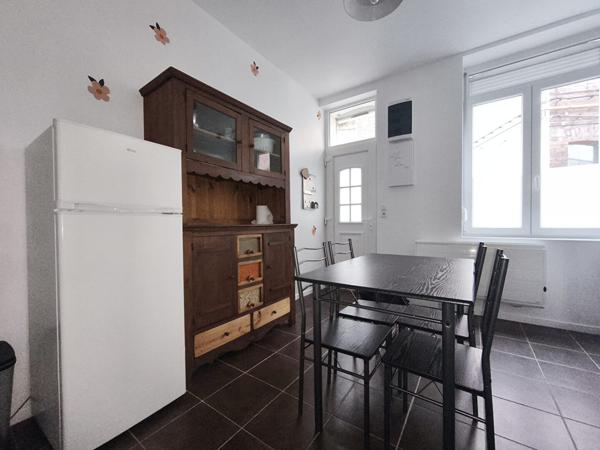 Maison meublée 2 bis 46.40 m2 + cave - Métro Porte de Douai