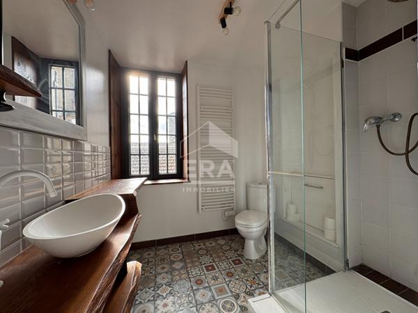 A VENDRE- APPARTEMENT DE TYPE 3 DANS LE CENTRE HISTORIQUE DE PERIGUEUX