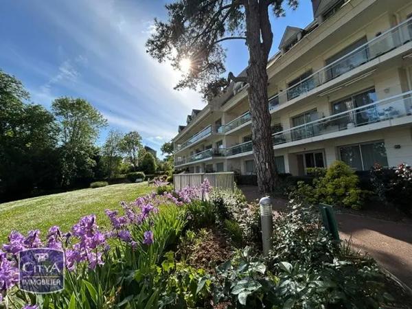 Appartement à vendre 4 pièces 108m² Blois (41000)