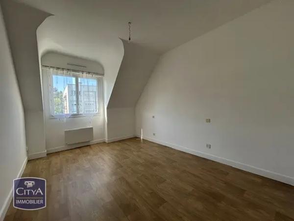 Appartement à vendre 4 pièces 108m² Blois (41000)