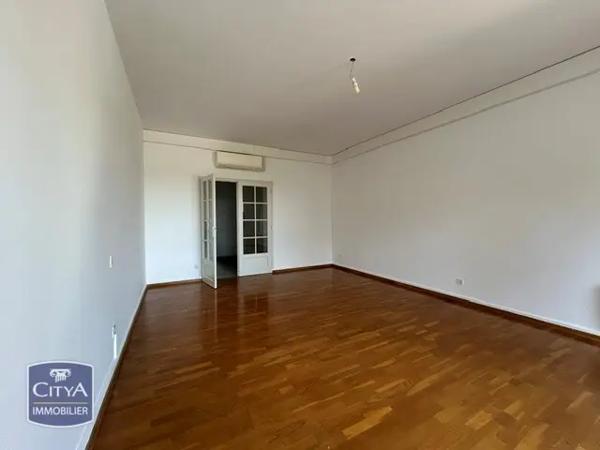 Appartement à vendre 4 pièces 108m² Blois (41000)