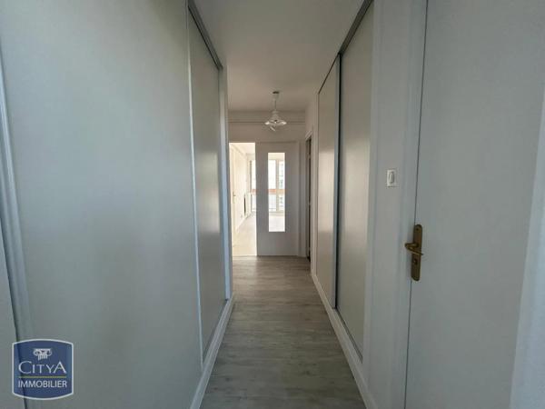 Appartement à louer 2 pièces 42.73m²