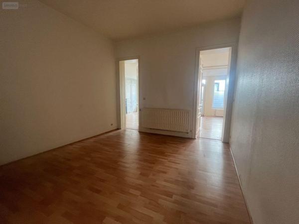 Bureaux à louer à Dunkerque dans le Nord (59140), ref : D4737