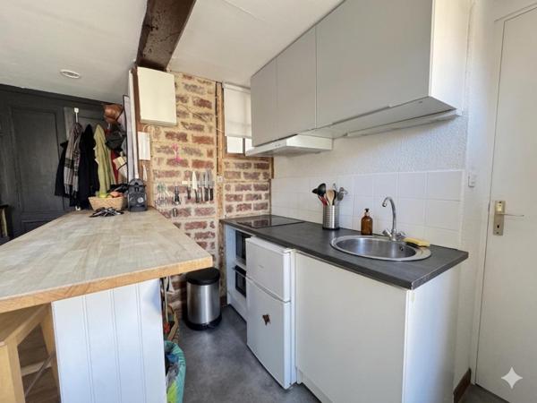 A VENDRE : T2 à LILLE • • 124 000 € FAI • Réf. 1892