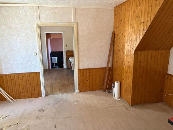 Ensemble immobilier à vendre à Geay travaux à prévoir