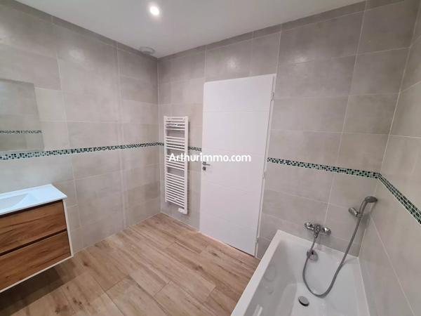 Vente                                                      Maison
                        
                     4 pièces                      102 m2                     à Draguignan