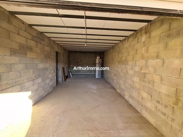 Vente                                                      Maison
                        
                     4 pièces                      102 m2                     à Draguignan