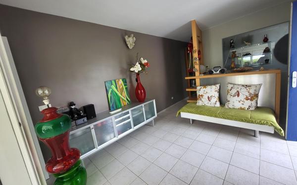 Appartement à vendre    3 pièces • 73 m2 Le Gosier