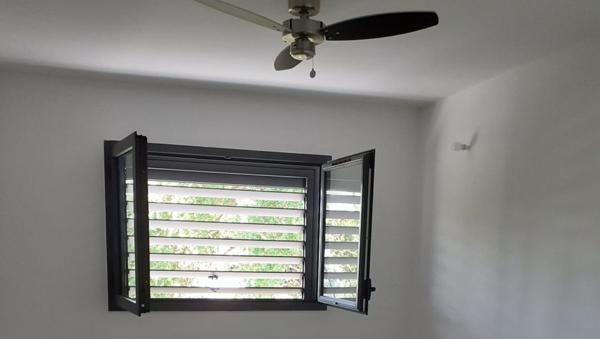 🏠 À LOUER – T3 Intermédiaire récent – Saint Denis proche Cadjee