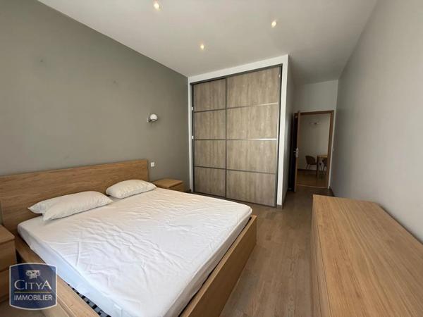 Appartement à louer 4 pièces 94.02m² Nice (06000)