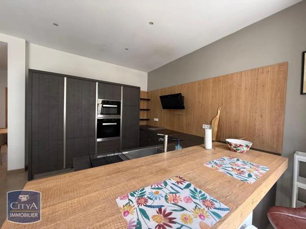 Appartement à louer 4 pièces 94.02m² Nice (06000)