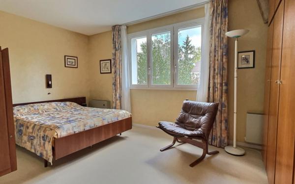 Maison à vendre    5 pièces •  Mennecy