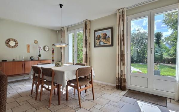 Maison à vendre    5 pièces •  Mennecy