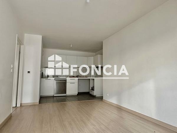 Location Appartement 2 pièces 46.89 m² - 35 RUE MUSTEL Rouen 76000