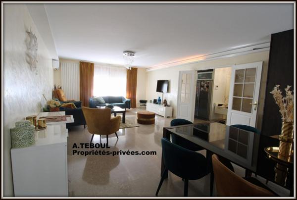 APPARTEMENT T5 DE 122M² SUR VILLEURBANNE GRATTE CIEL (PARC DU CENTRE) AVEC BALCON A VIVRE DE 12M²