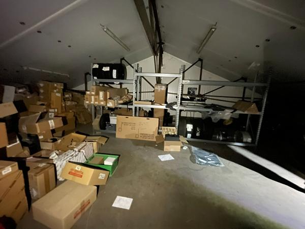 Bâtiment à vendre de 900 m² env de surface bâtie  en centre ville de SISTERON