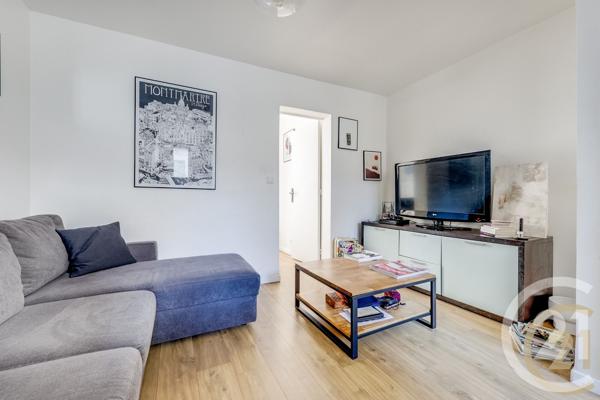 Appartement F2 à vendre  2 pièces - 30,30 m 2   PARIS  - 75017